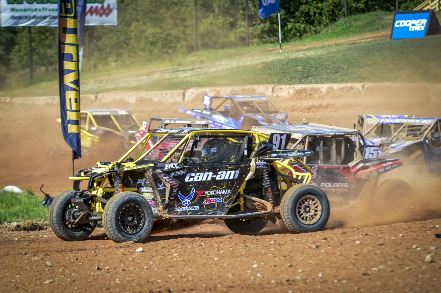 Cenni Sits Atop Pro 4 while Thomas Runs Away in Pro 2 | AMSOIL ...